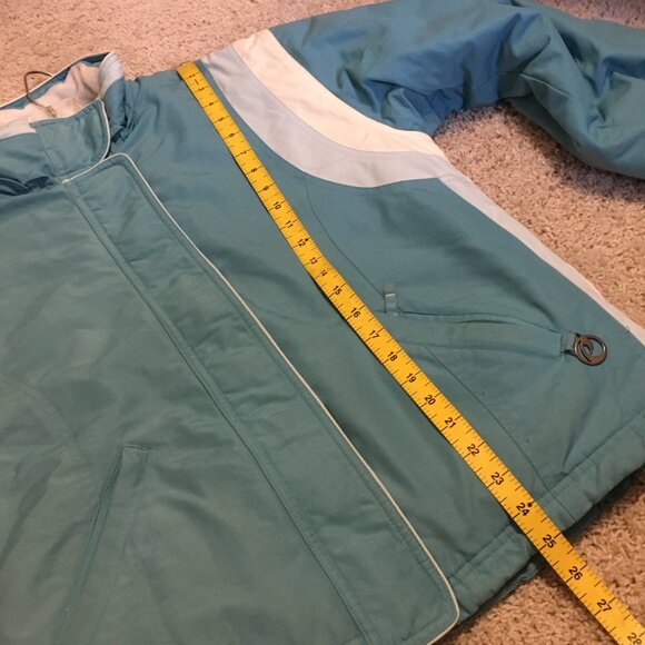 Retro Two Tone Blue Snowboarding Jacket - Picture 15 of 16